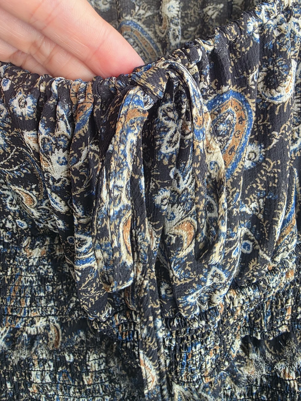 Free People Lolita Black Paisley Smocked Crop Blouse Top S Like New